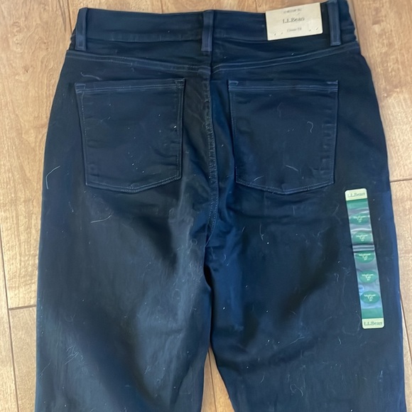 NWT LL bean classic fit 10 black jean - Picture 6 of 7